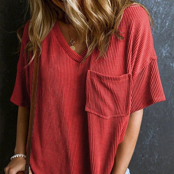 Redwood Casual Women's Twisted Threaded Short-Sleeved T-Shirt - Picture 3 of 6